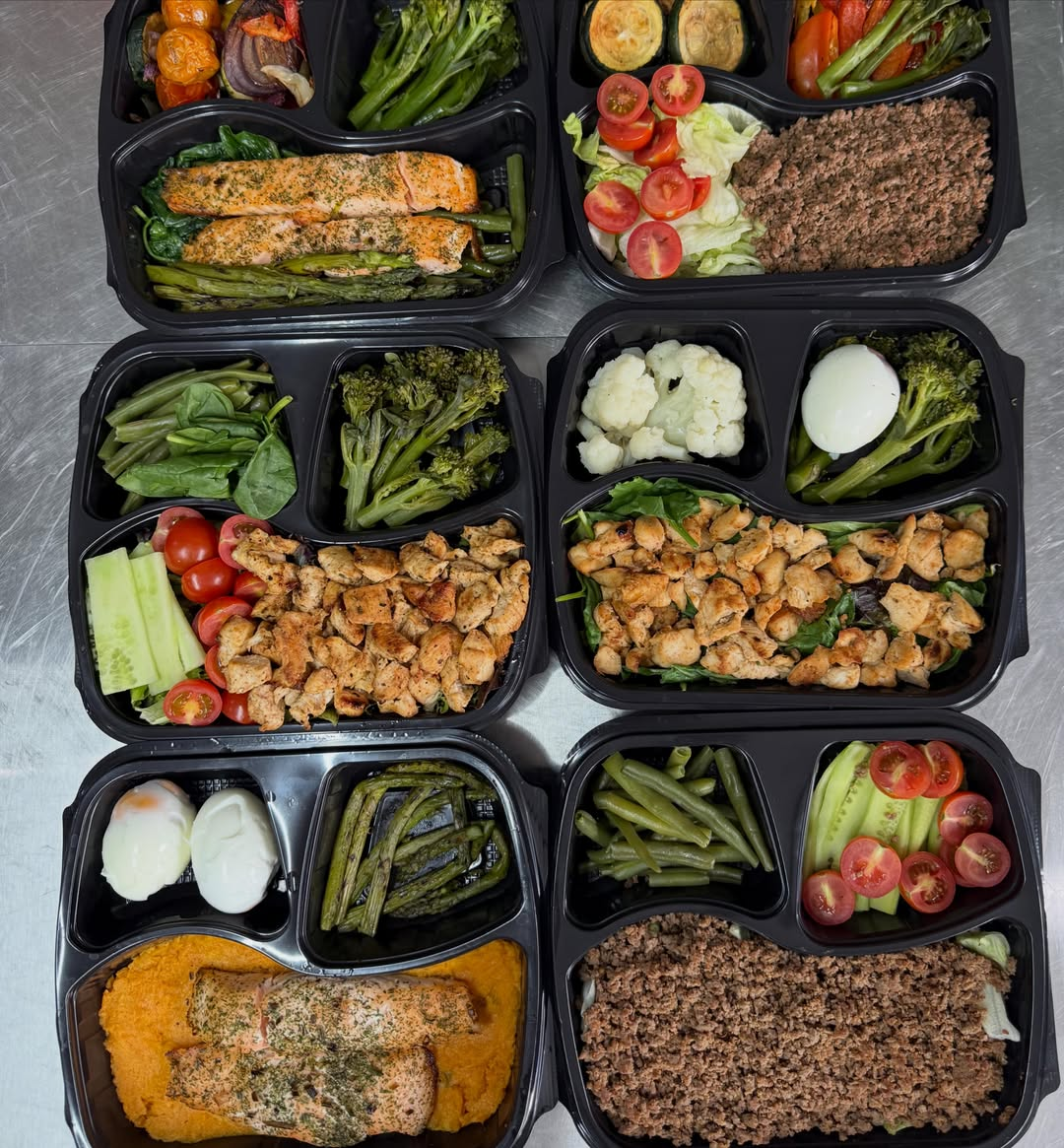 Fresh salmon, chicken and beef meal boxes